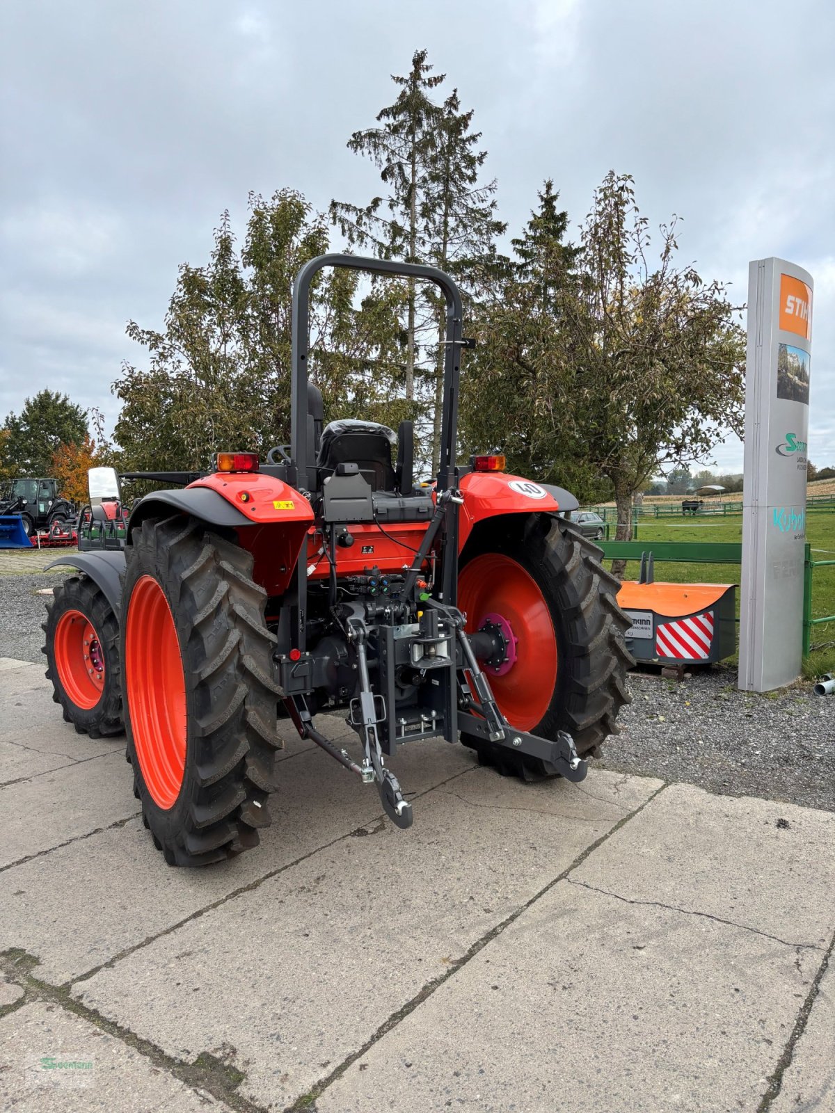 Traktor des Typs Kubota M5092 Rops, Neumaschine in Groß Roge (Bild 3)