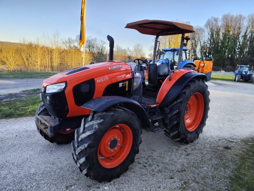 Traktor vrste Kubota M5111 DTH, Gebrauchtmaschine v Lérouville (Slika 2)
