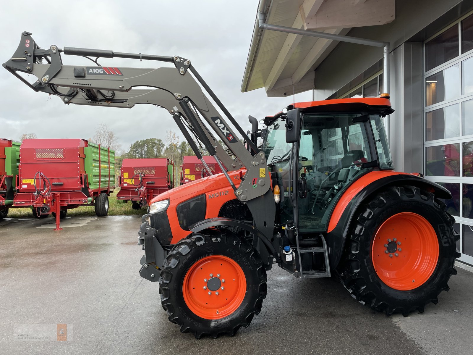 Traktor des Typs Kubota M5112 M5-112 M5 Mietrückläufer, Gebrauchtmaschine in Biessenhofen (Bild 2)