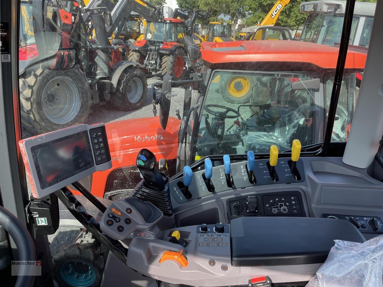 Traktor типа Kubota M6-132, Neumaschine в Tönisvorst (Фотография 9)