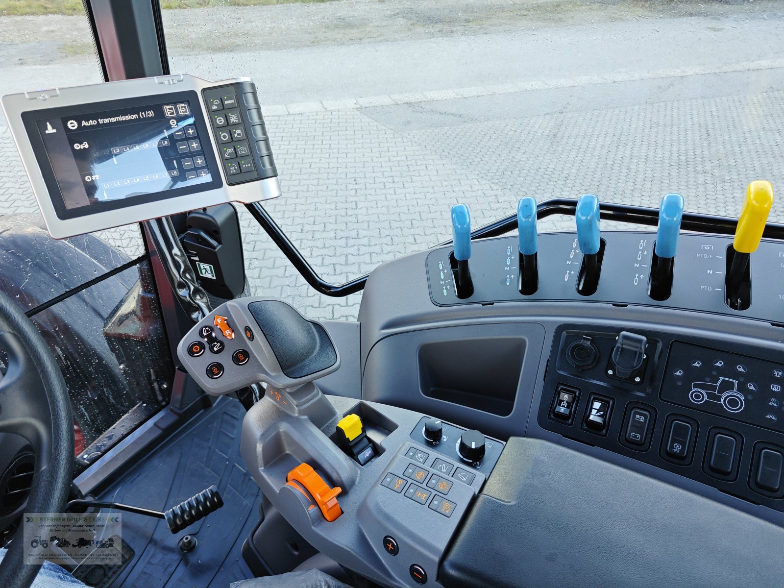 Traktor типа Kubota M6-142, Gebrauchtmaschine в Eging am See (Фотография 10)