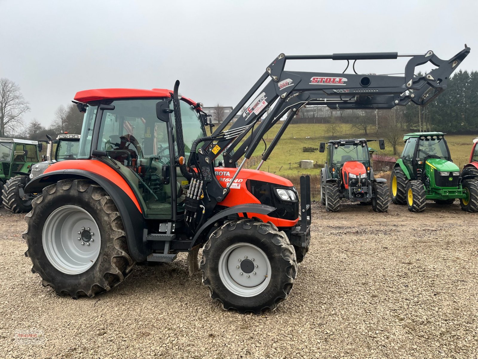 Traktor van het type Kubota M6040, Gebrauchtmaschine in Mainburg/Wambach (Foto 14)