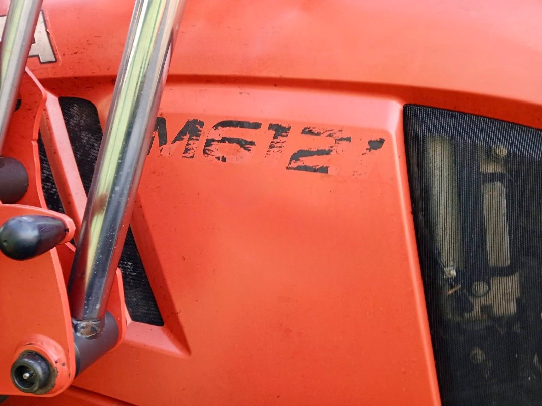 Traktor типа Kubota M6121 # Frontzapfwelle, Gebrauchtmaschine в Liebenwalde (Фотография 7)