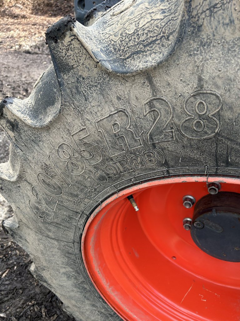 Traktor des Typs Kubota M6121, Gebrauchtmaschine in ATHIS (Bild 11)
