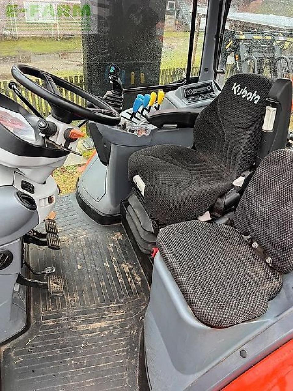 Traktor des Typs Kubota m6121, Gebrauchtmaschine in SUDERBURG/HOLXEN (Bild 8)