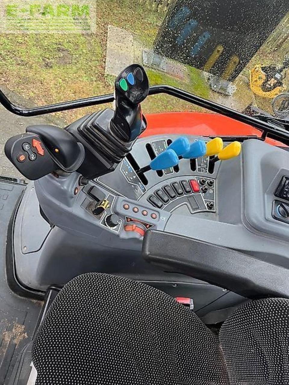 Traktor des Typs Kubota m6121, Gebrauchtmaschine in SUDERBURG/HOLXEN (Bild 9)