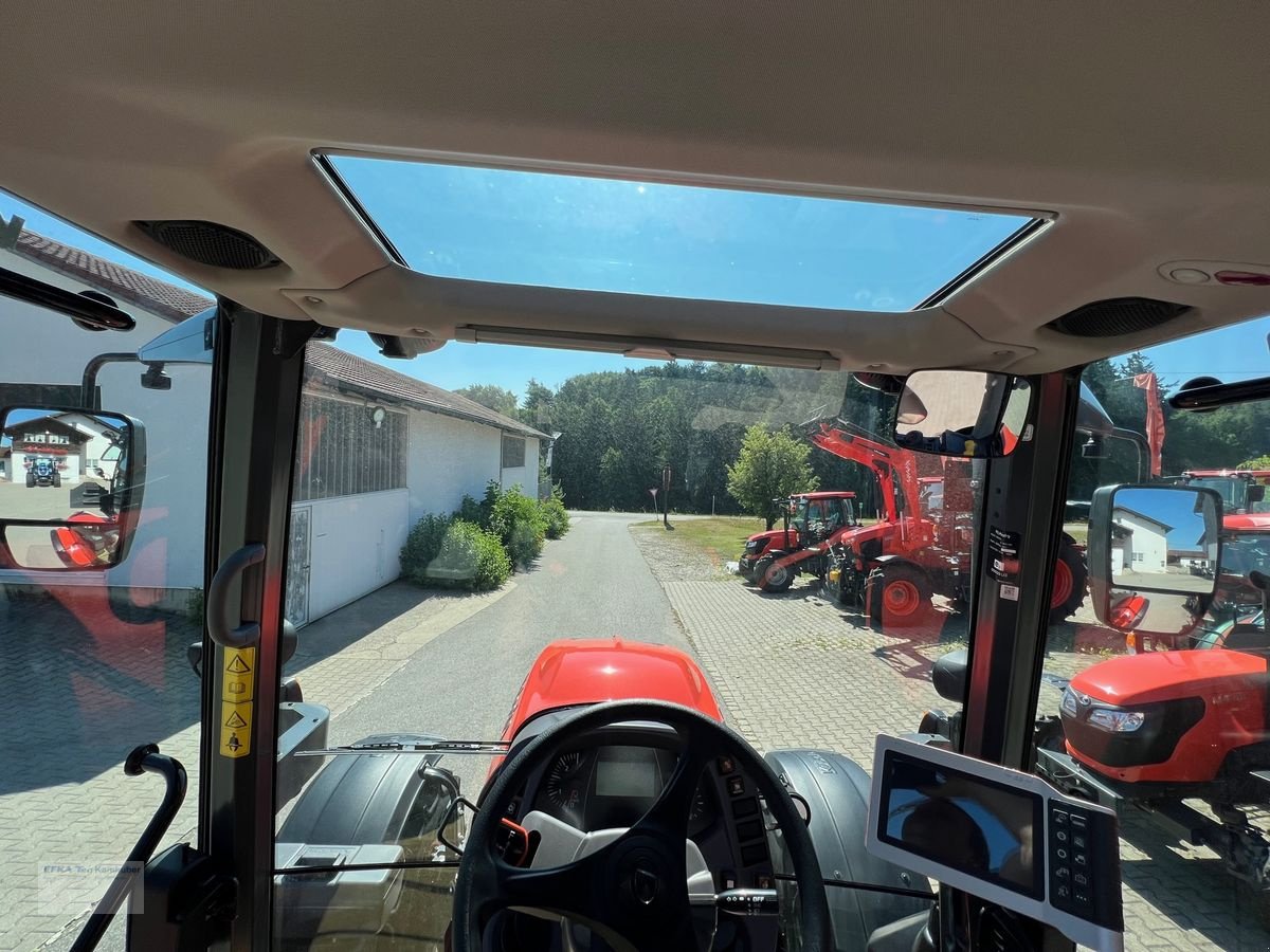 Traktor van het type Kubota M6132, Gebrauchtmaschine in Erlbach (Foto 3)
