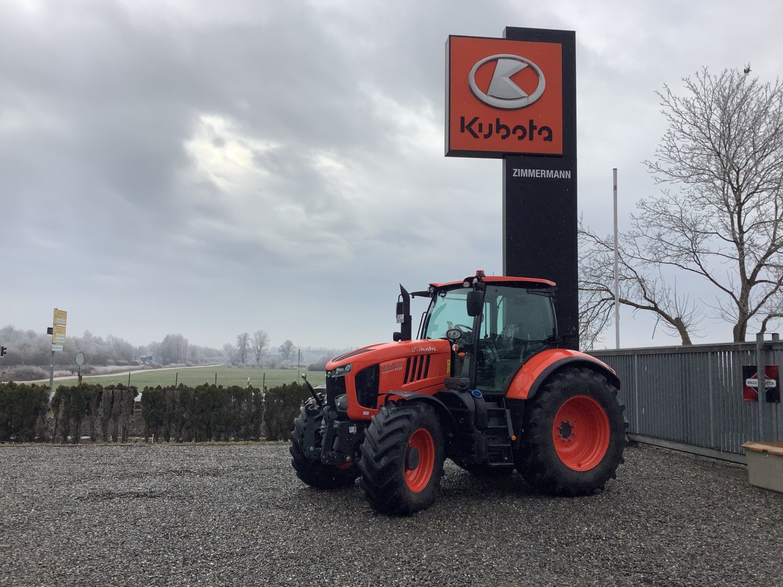 Traktor типа Kubota M7-153 Premium KVT, Gebrauchtmaschine в Ertingen (Фотография 1)