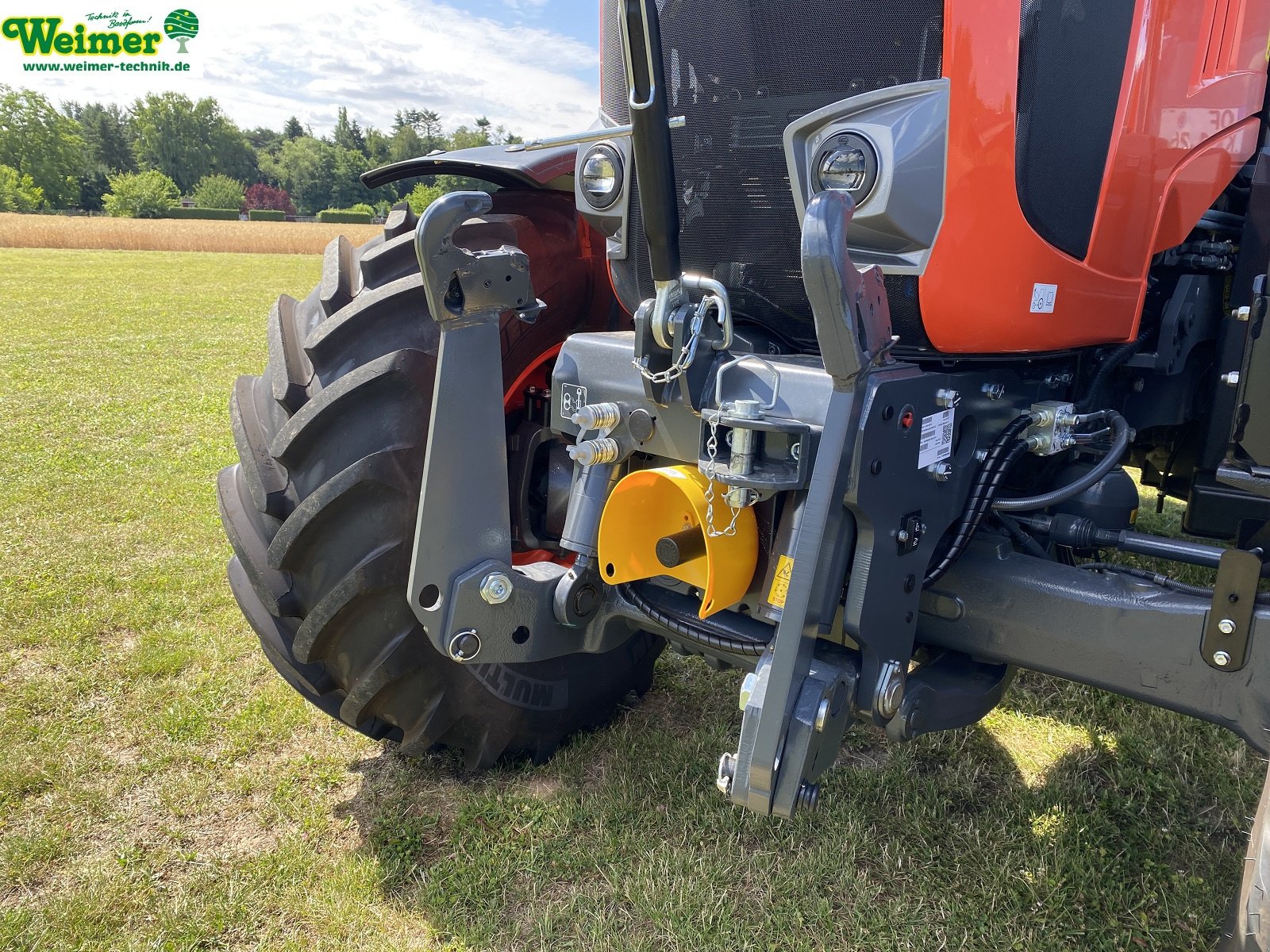 Traktor of the type Kubota M7-154, Neumaschine in Lollar, Ruttershausen (Picture 10)