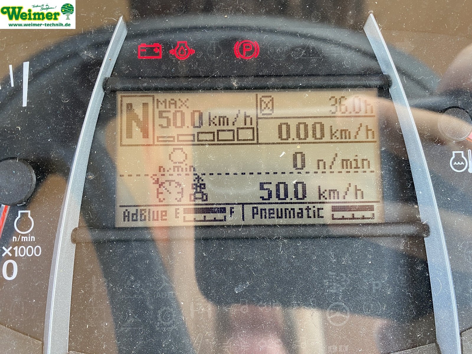 Traktor of the type Kubota M7-154, Neumaschine in Lollar, Ruttershausen (Picture 18)