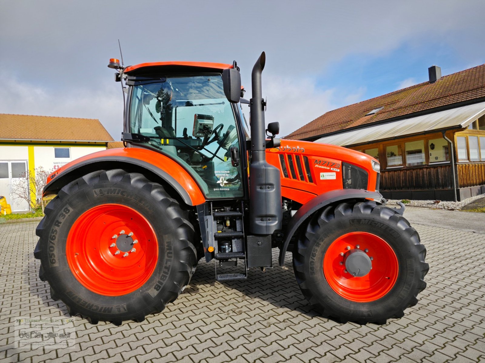 Traktor des Typs Kubota M7-173 Premium KVT, Gebrauchtmaschine in Eging am See (Bild 11)
