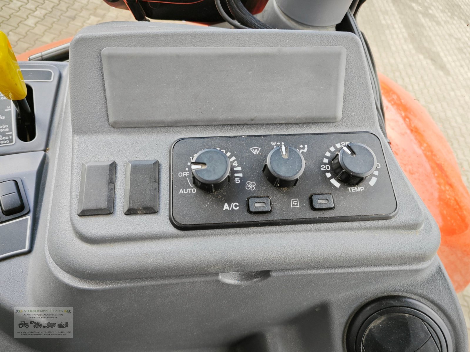Traktor des Typs Kubota M7-173 Premium KVT, Gebrauchtmaschine in Eging am See (Bild 19)