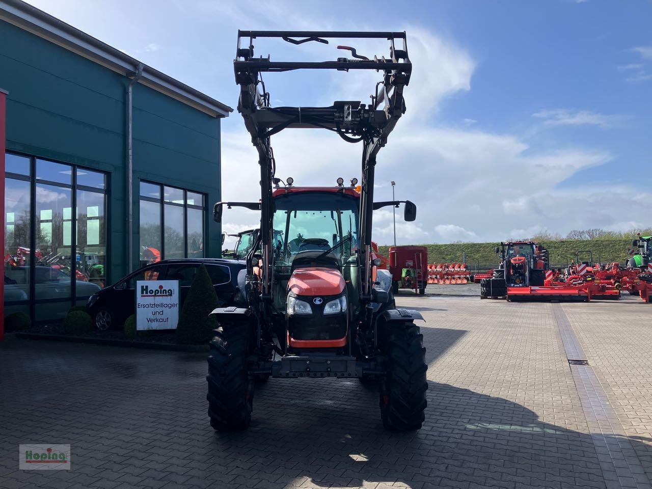 Traktor от тип Kubota M7040H-C, Gebrauchtmaschine в Bakum (Снимка 7)