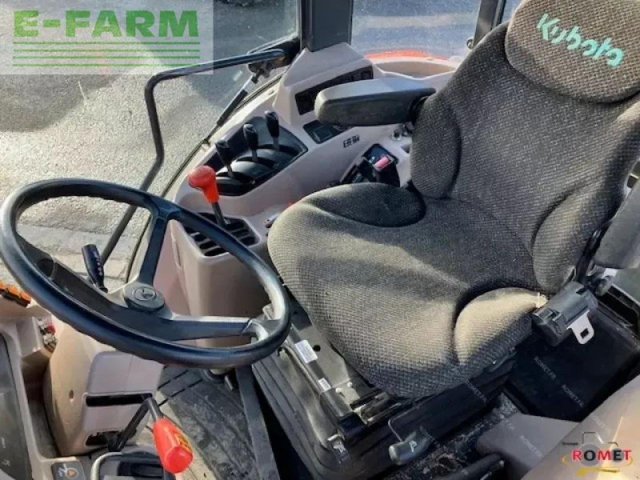 Traktor des Typs Kubota m7060, Gebrauchtmaschine in GENNES-SUR-GLAIZE (Bild 5)