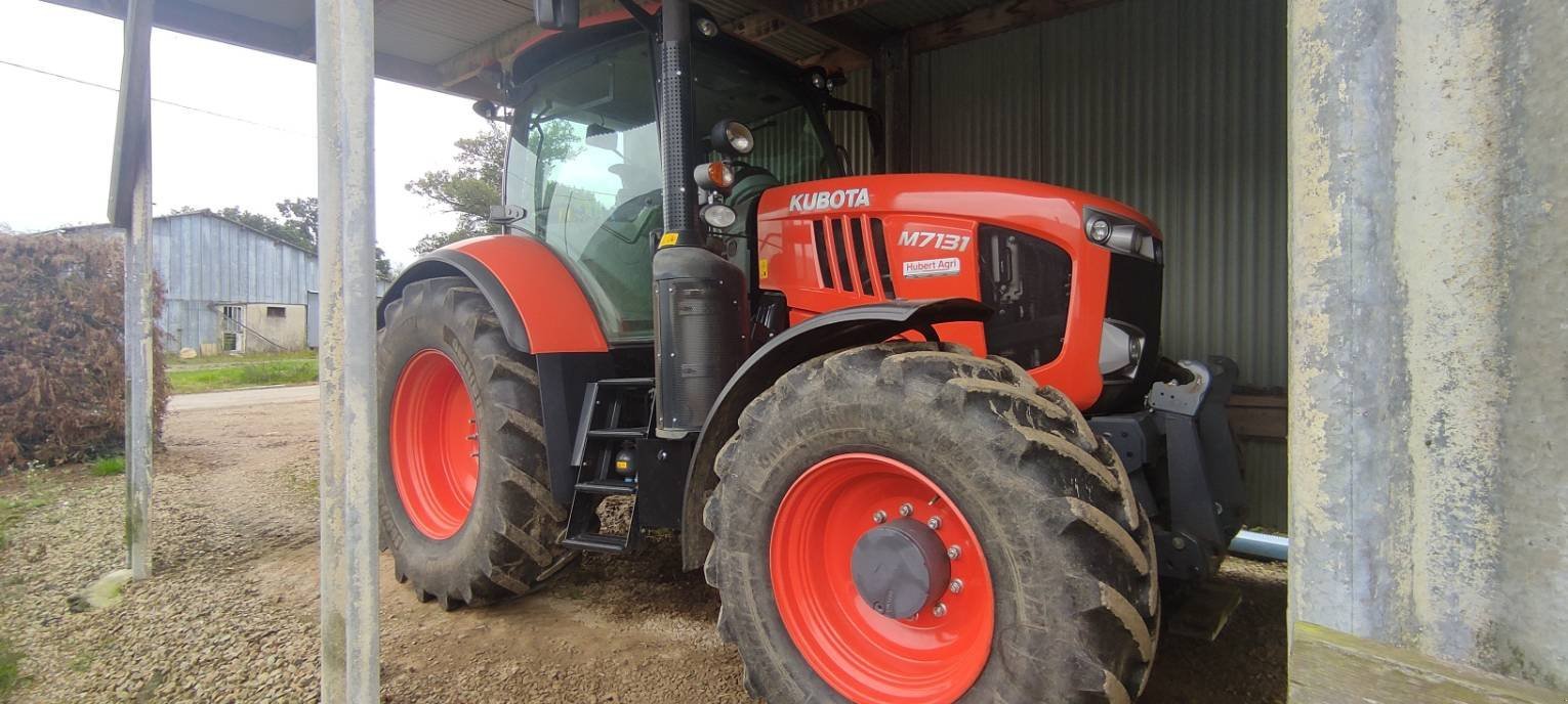 Traktor za tip Kubota M7131, Gebrauchtmaschine u Le Horps (Slika 1)