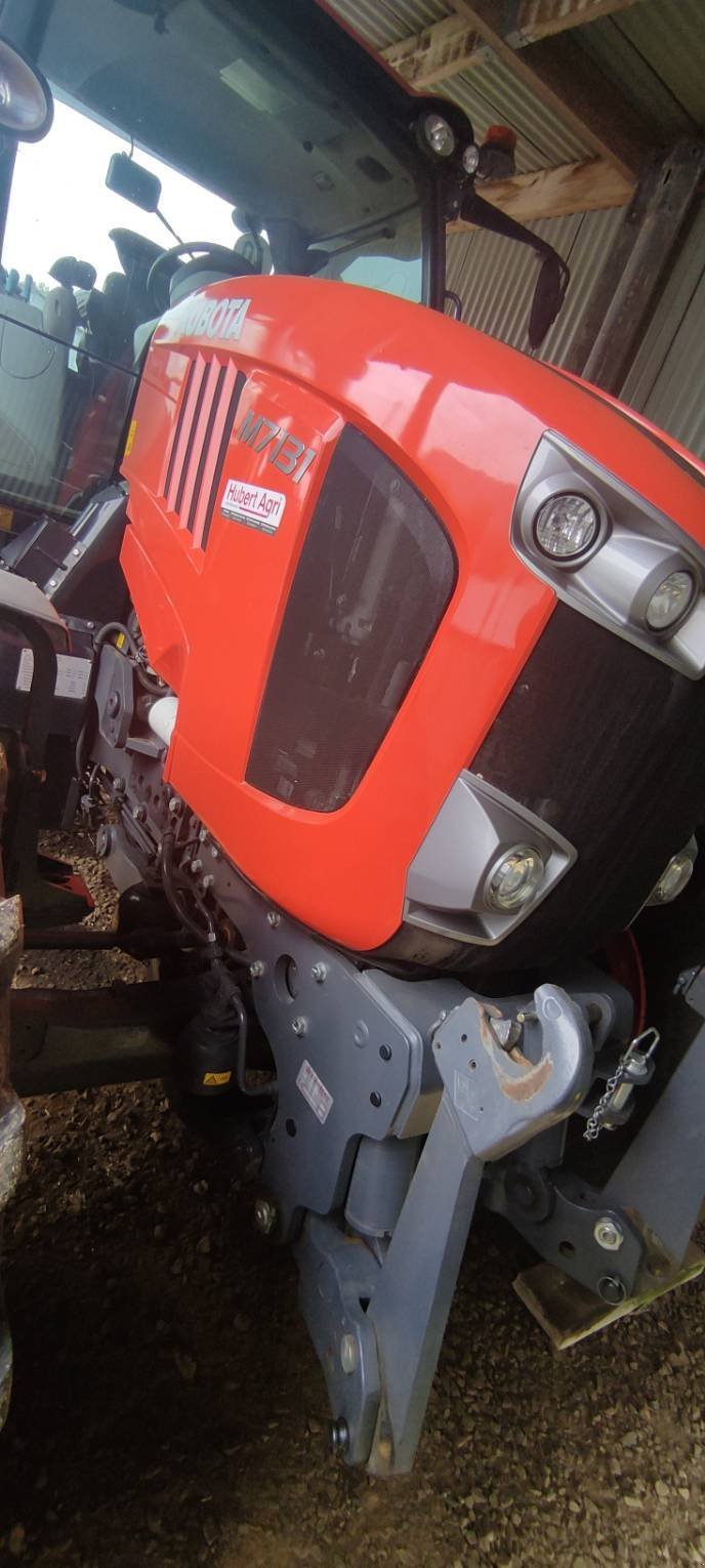 Traktor του τύπου Kubota M7131, Gebrauchtmaschine σε Le Horps (Φωτογραφία 10)