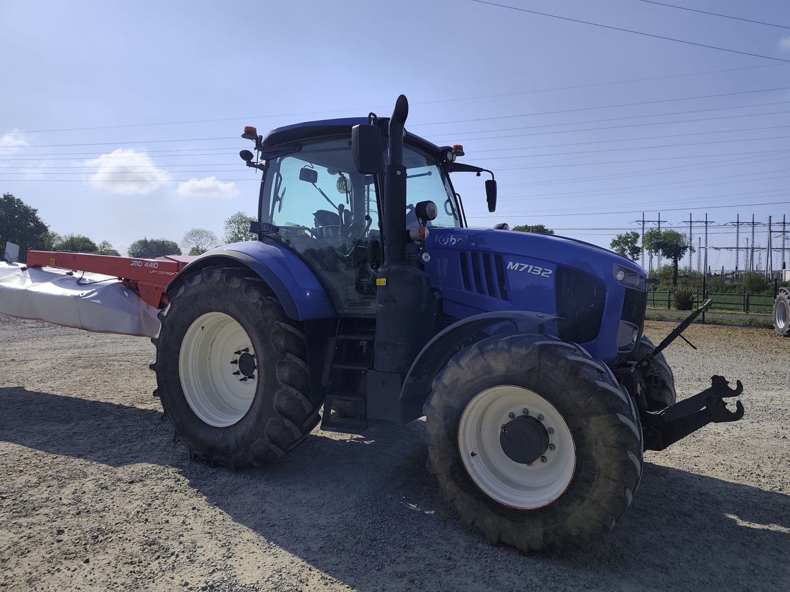 Traktor za tip Kubota M7132, Gebrauchtmaschine u Le Horps (Slika 4)