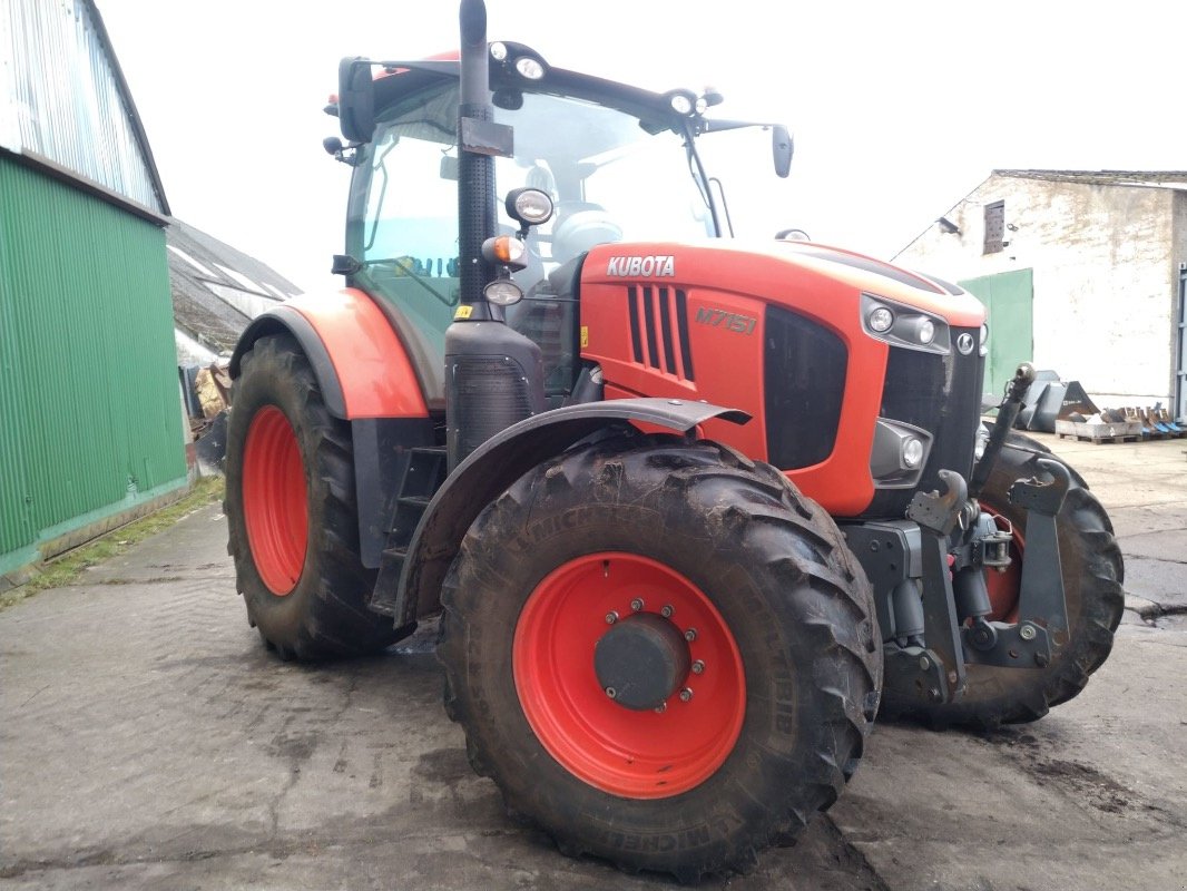 Traktor типа Kubota M7151, Gebrauchtmaschine в Liebenwalde (Фотография 5)