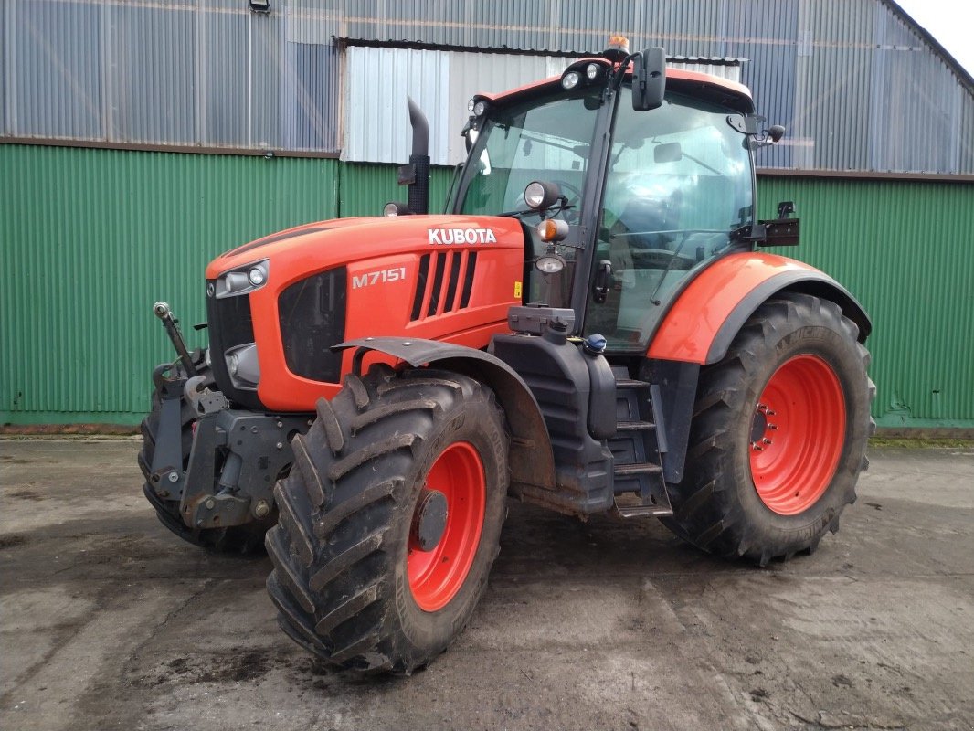 Traktor типа Kubota M7151, Gebrauchtmaschine в Liebenwalde (Фотография 22)