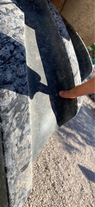 Traktor of the type Kubota M7172 P KVT, Gebrauchtmaschine in Varennes le Grand (Picture 8)