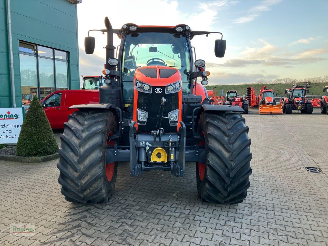 Traktor del tipo Kubota M7173 KVT, Neumaschine In Bakum (Immagine 8)