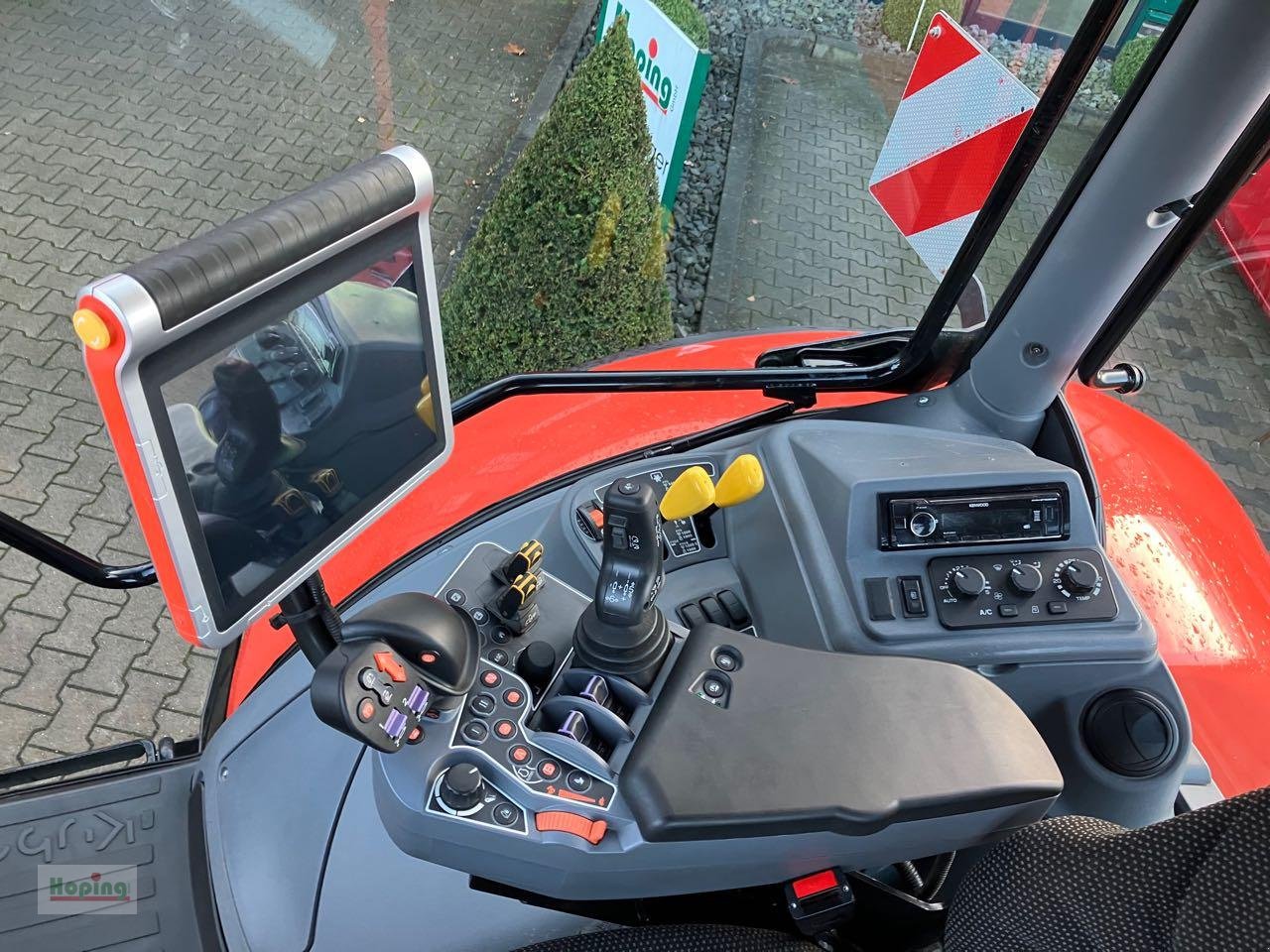 Traktor del tipo Kubota M7173 KVT, Neumaschine In Bakum (Immagine 16)