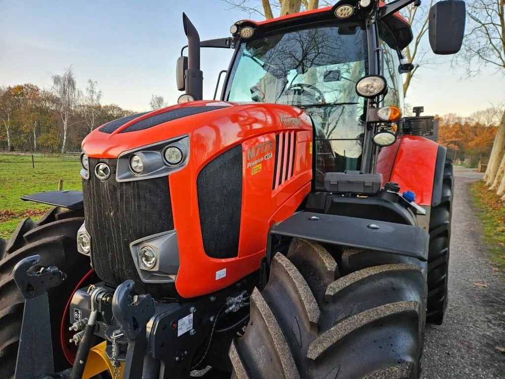 Traktor des Typs Kubota M7173 Premium KVT 317H (7171 7172 7174 7175 7151), Gebrauchtmaschine in Bergen op Zoom (Bild 5)