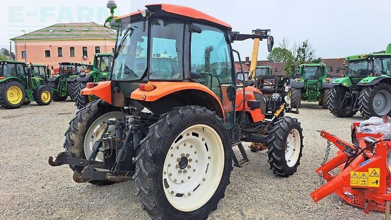 Traktor от тип Kubota m8560, Gebrauchtmaschine в GROBELNO (Снимка 3)