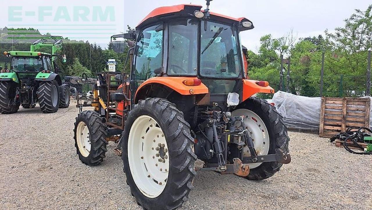 Traktor от тип Kubota m8560, Gebrauchtmaschine в GROBELNO (Снимка 4)