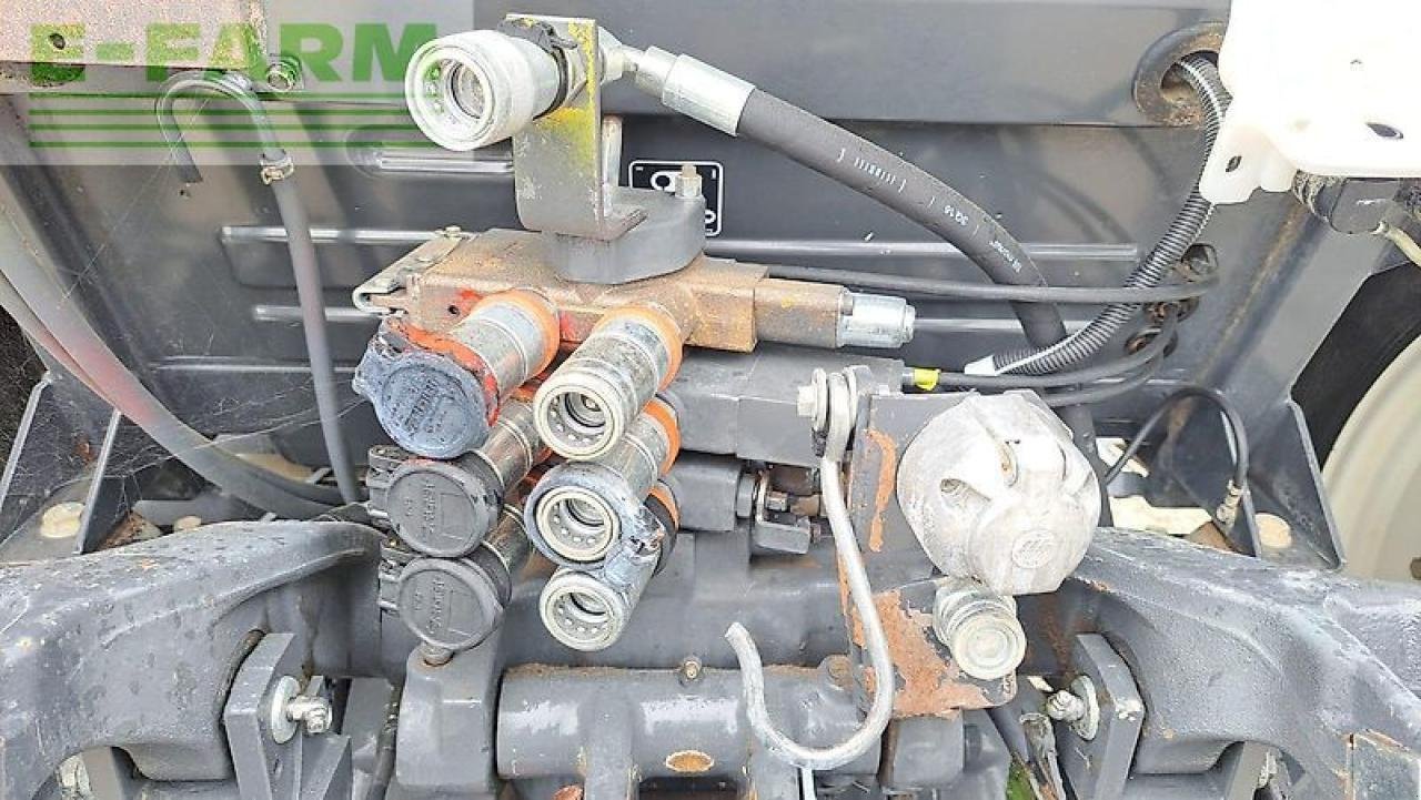 Traktor от тип Kubota m8560, Gebrauchtmaschine в GROBELNO (Снимка 5)