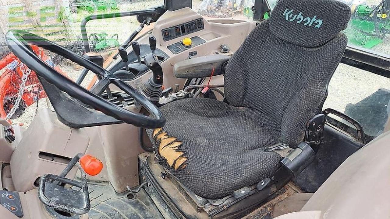 Traktor от тип Kubota m8560, Gebrauchtmaschine в GROBELNO (Снимка 10)