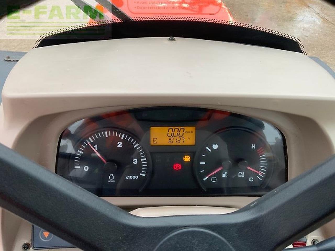 Traktor of the type Kubota m9540 hydraulic shuttle tractor (st25480), Gebrauchtmaschine in SHAFTESBURY (Picture 18)