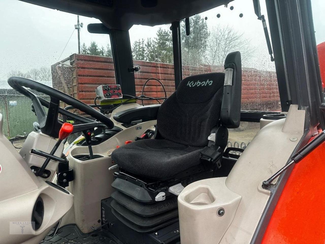 Traktor des Typs Kubota M9960 + FL, Gebrauchtmaschine in Pragsdorf (Bild 7)