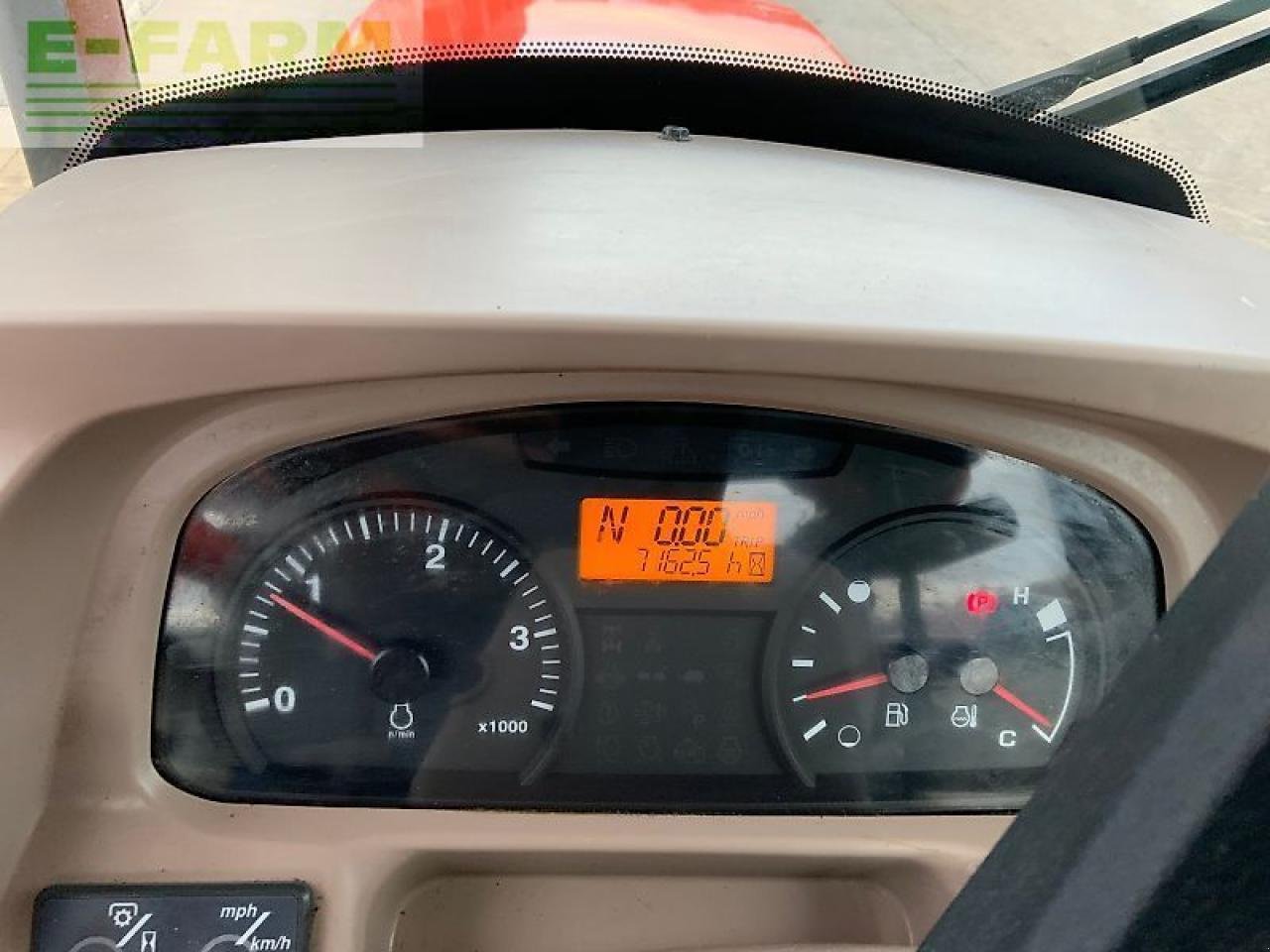 Traktor typu Kubota m9960 hydraulic shuttle tractor (st24785), Gebrauchtmaschine v SHAFTESBURY (Obrázek 18)