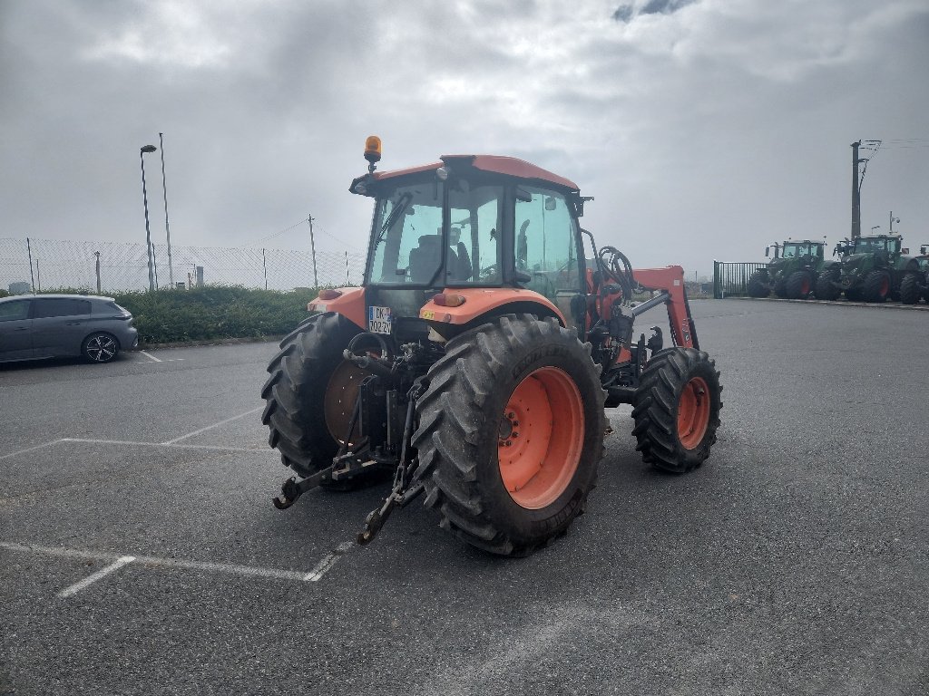 Traktor des Typs Kubota M9960, Gebrauchtmaschine in Calmont (Bild 3)