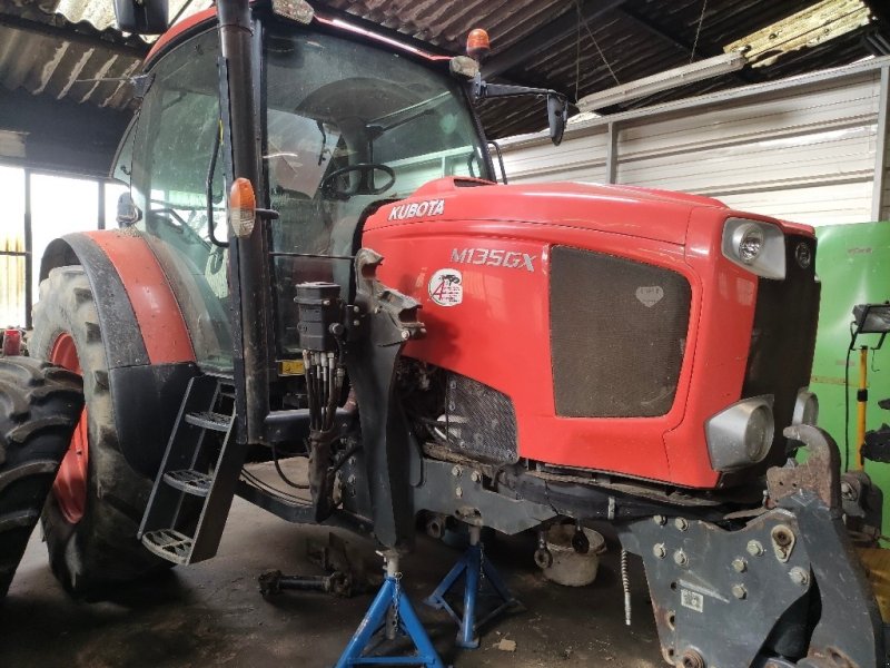 Traktor του τύπου Kubota MGX135, Gebrauchtmaschine σε COGNAC LA FORET (Φωτογραφία 1)
