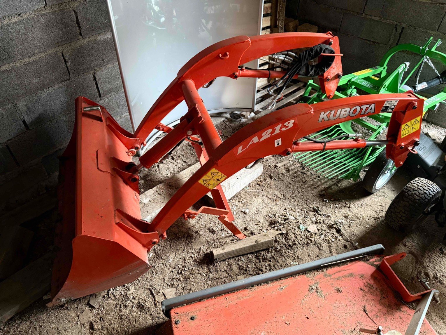 Traktor tipa Kubota Micro tracteur B1161D Kubota, Gebrauchtmaschine u LA SOUTERRAINE (Slika 7)