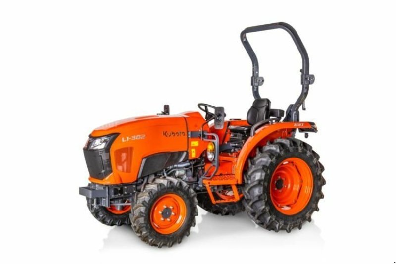 Traktor des Typs Kubota Micro tracteur L1382HDW Kubota, Gebrauchtmaschine in LA SOUTERRAINE (Bild 1)