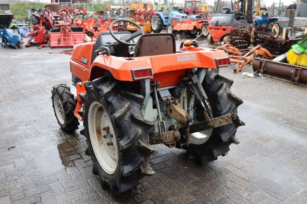 Traktor типа Kubota Saturn X-20, Gebrauchtmaschine в Antwerpen (Фотография 4)