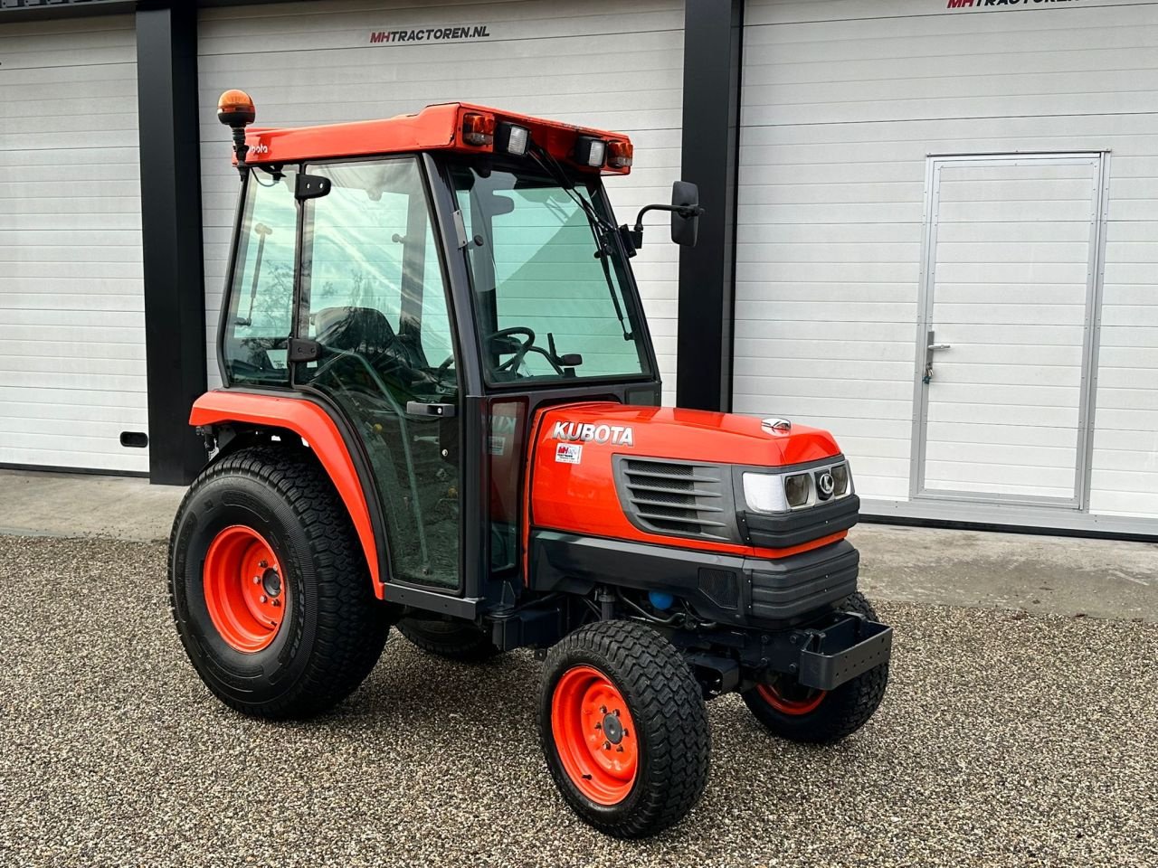 Traktor от тип Kubota STA-35, Gebrauchtmaschine в Linde (dr) (Снимка 9)