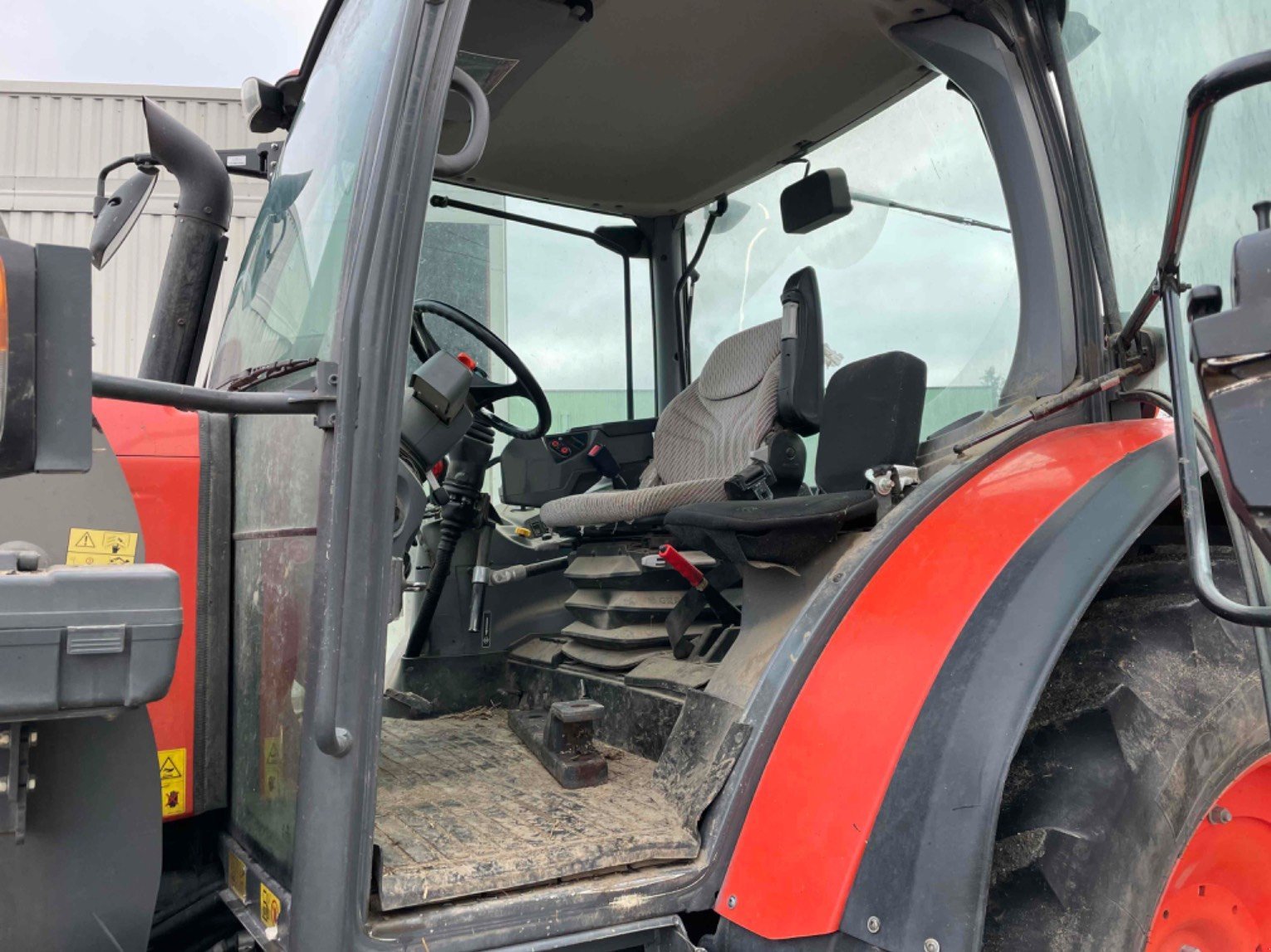 Traktor du type Kubota Tracteur agricole M105GXS-III Kubota, Gebrauchtmaschine en LA SOUTERRAINE (Photo 8)