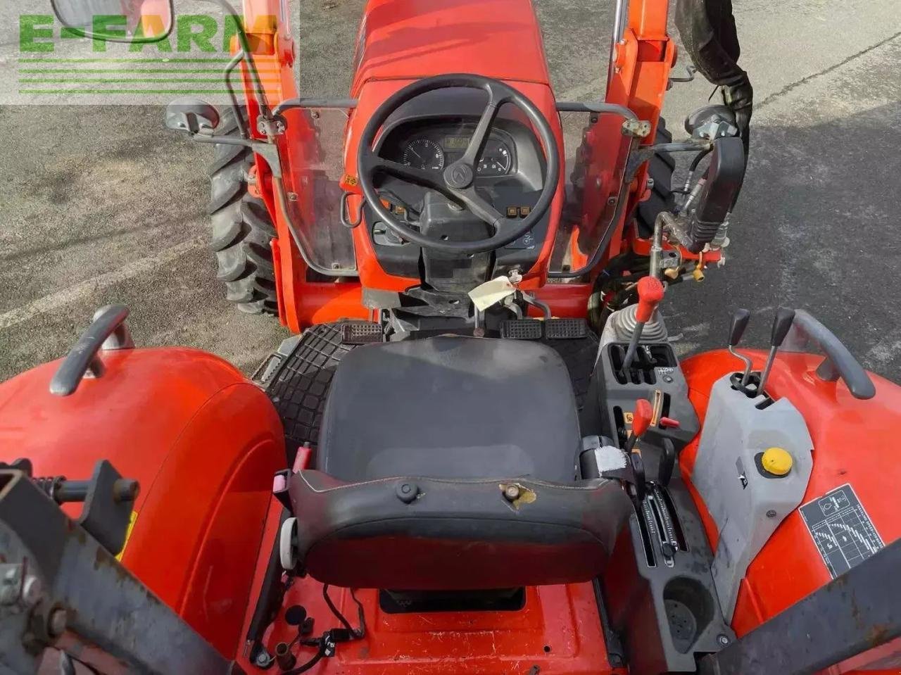 Traktor typu Kubota tracteur agricole m7060dth . kubota, Gebrauchtmaschine v ST CLAIR SUR ELLE (Obrázek 6)