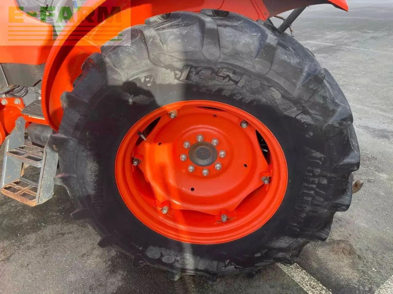Traktor typu Kubota tracteur agricole m7060dth . kubota, Gebrauchtmaschine v ST CLAIR SUR ELLE (Obrázek 7)