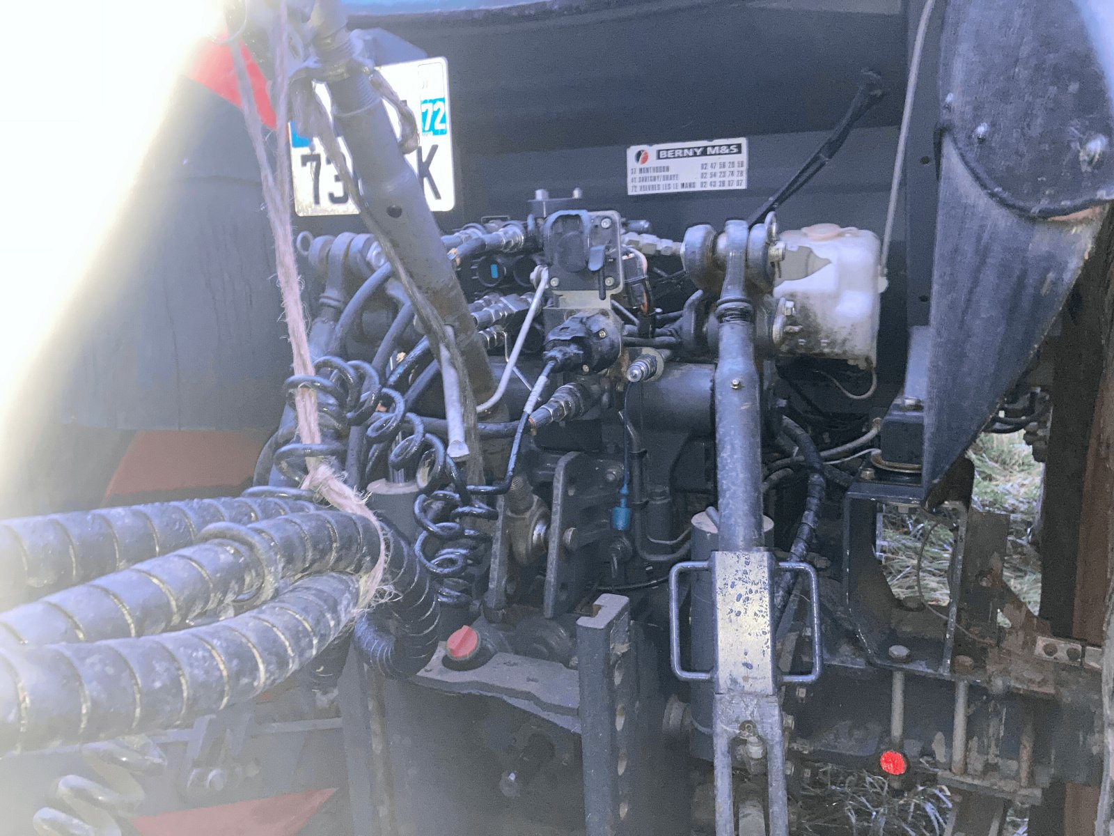 Traktor des Typs Kubota TRACTEUR KUBOTA M 135 GX, Gebrauchtmaschine in ST CLEMENT DE LA PLACE (Bild 5)