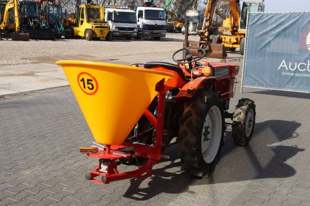 Traktor типа Kubota Z851, Gebrauchtmaschine в Antwerpen (Фотография 7)