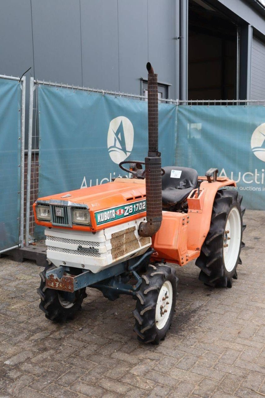 Traktor типа Kubota ZB1702-M, Gebrauchtmaschine в Antwerpen (Фотография 10)