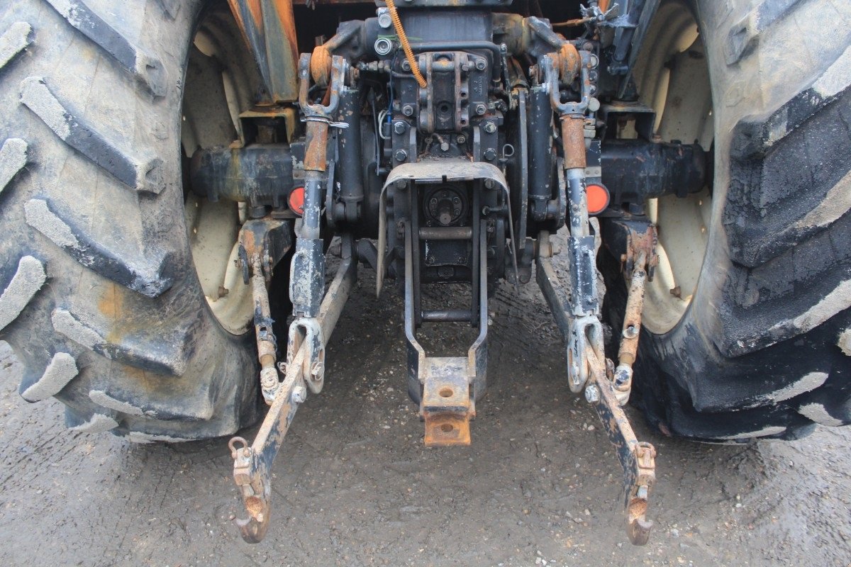 Traktor des Typs Lamborghini 1060, Gebrauchtmaschine in Viborg (Bild 3)