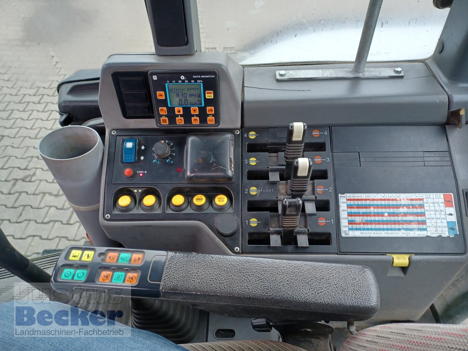 Traktor типа Lamborghini 1060, Gebrauchtmaschine в Weimar-Niederwalgern (Фотография 18)