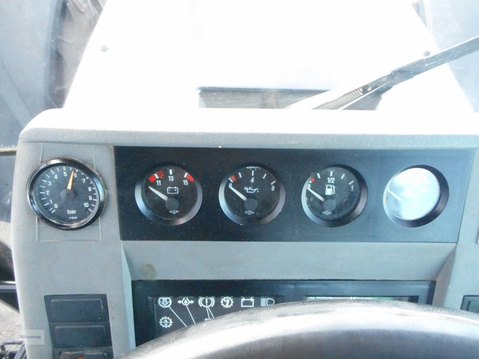 Traktor от тип Lamborghini Formula 135, Gebrauchtmaschine в Wörnitz (Снимка 19)