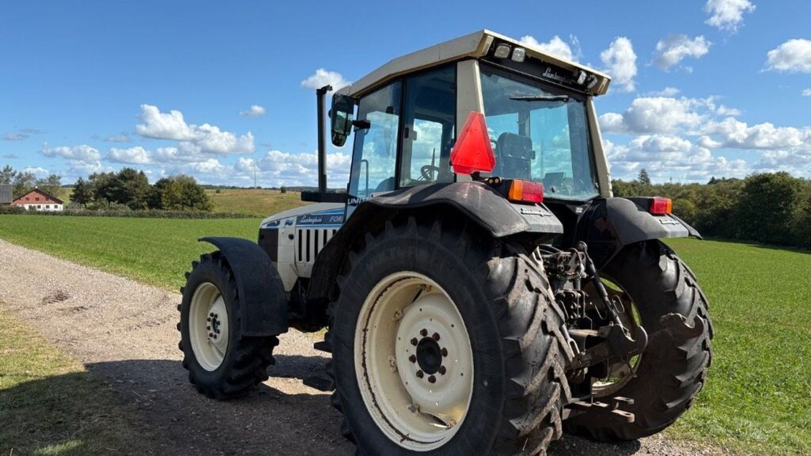 Traktor от тип Lamborghini Formula 135, Gebrauchtmaschine в Rødovre (Снимка 4)